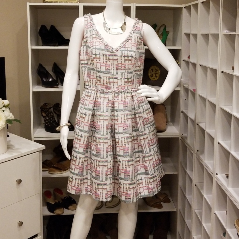 TRINA TURK THICK TEXTURED PLEATED DRESS 4